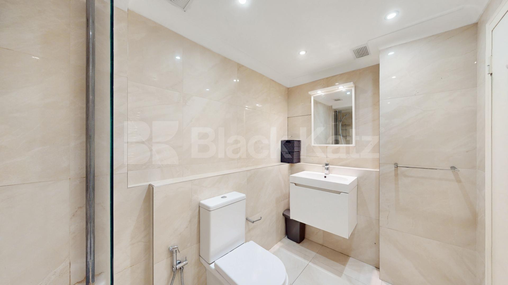 Spacious two bedroom property located near Bayswater / Paddington Porchester Place, Paddington